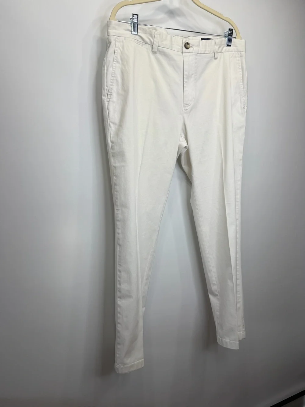 Vineyard Vines White Straight-Leg Coastal Pant - Picture 4 of 13
